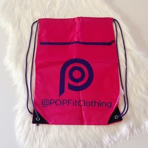 ✨HP✨ NWOT POP FIT Pink Purple Drawstring Zipper Gym Bag Tote